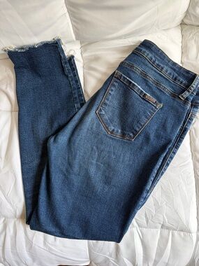 STS Blue Raw-Hem Cropped Indigo Jeans